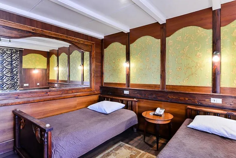 Hotel apartamentowy Dworek staropolski Poznań